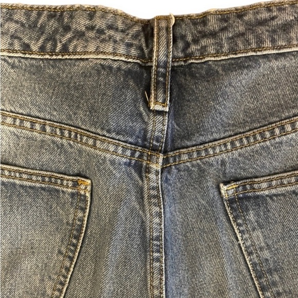 Universal Thread 16 High Rise Straight Jeans - Picture 4 of 5